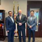 Se reúne el Presidente Municipal con el alcalde de El Paso