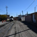 Comienza Obras Públicas trabajos de recarpeteo de la calle Aguirre Laredo