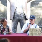 Presenta Frederick Thierry su libro “Entre rieles y vapor transcurre la vida”