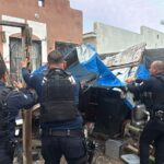 SSPM auxilia a familia en riesgo tras derrumbe de tejabán durante la contingencia por lluvias