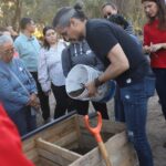 Aprenden juarenses a transformar residuos orgánicos en composta