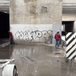 Mantienen trabajos de retiro de grafiti en infraestructura urbana