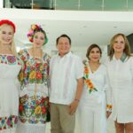 Mujeres en Yucatán se suman al movimiento “Por ella, por todas” en apoyo a Claudia Sheinbaum
