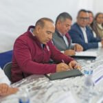 Firman convenció de colaboración Centros Comunitarios y el ICHEA