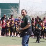 Inauguran Liga Infantil Carlos Amaya y rinden homenaje a José Manuel “El Carna” González