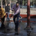 Encabeza secretario del Ayuntamiento operativo integral de limpieza en Parque Borunda