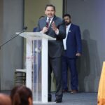 Reconoce Alcalde el trabajo de las educadores en su día