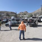 Retiran vehículos de un dique en operativo de Reordenamiento Urbano