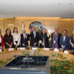 Ricardo Monreal recibe propuesta del Consejo General del INE en materia electora