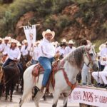 Cruz Pérez Cuéllar realiza tradicional recorrido en la Cabalgata Villista