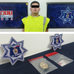 Agentes municipales arrestan a sujeto por el delito de usurpación de funciones públicas