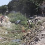 Advierten sobre riesgos de arrojar basura y ocupar cauces de arroyos