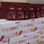 Mantiene Municipio entrega de apoyos escolares en planteles
